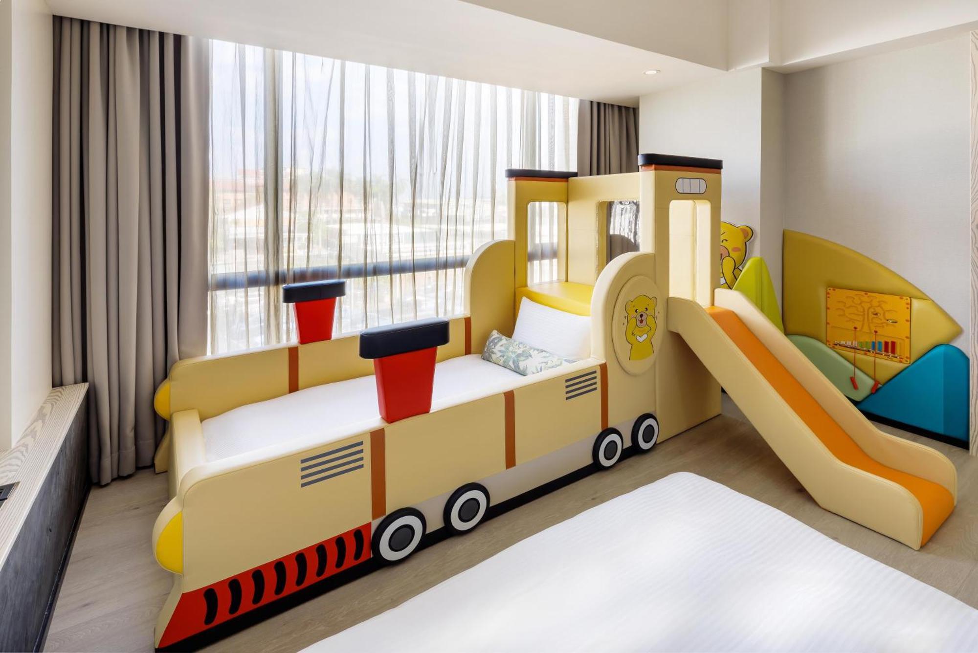 Hsin Hotel 嘉義市 エクステリア 写真 Family room